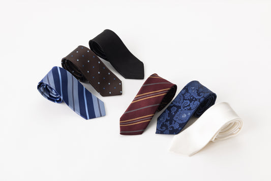 女性骨格に合わせたネクタイ